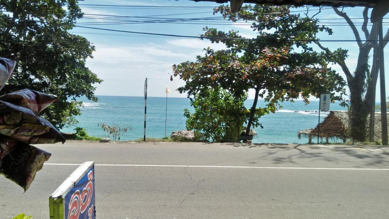 Ocean Dream Hotel Tangalle Exterior photo